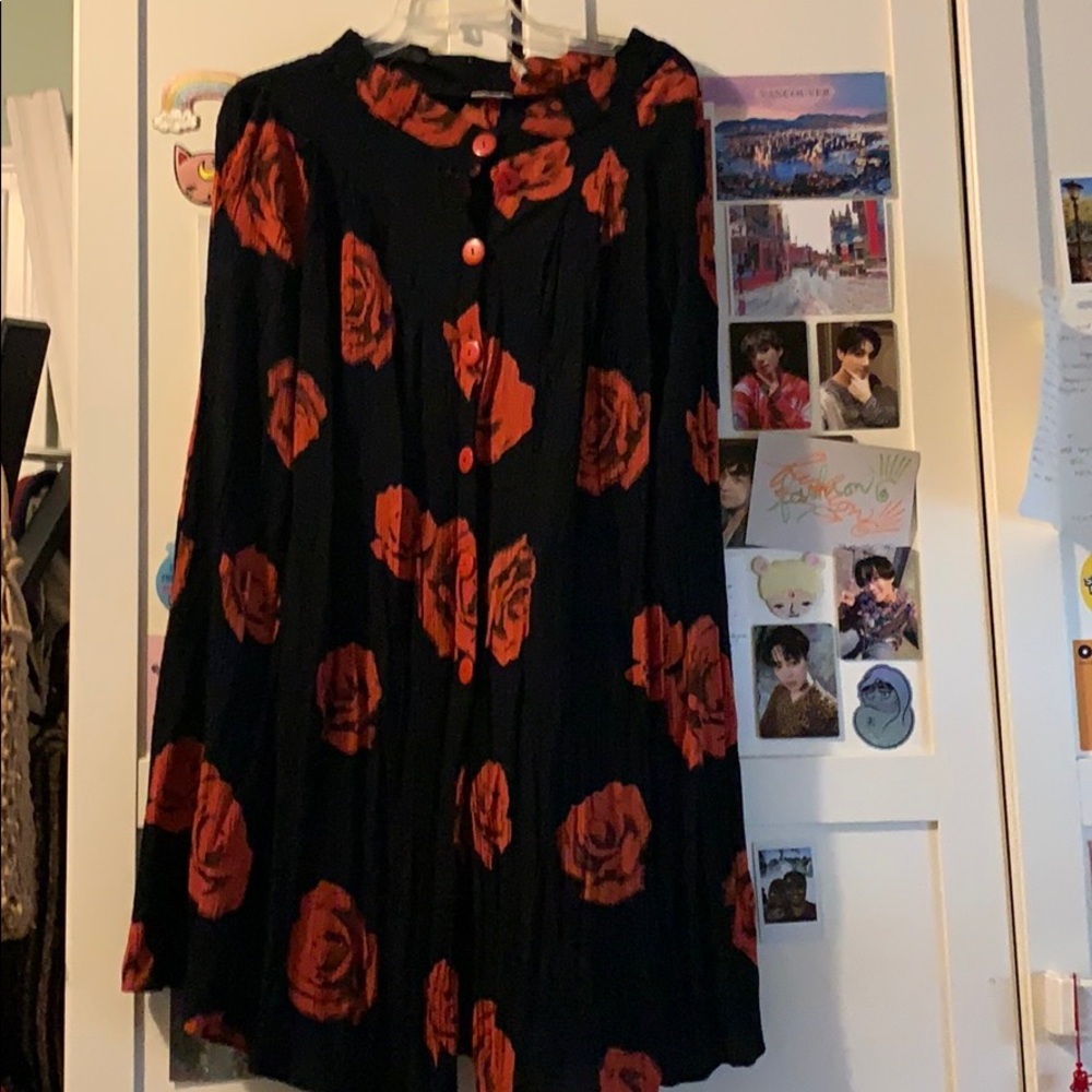 Vintage floral midi skirt